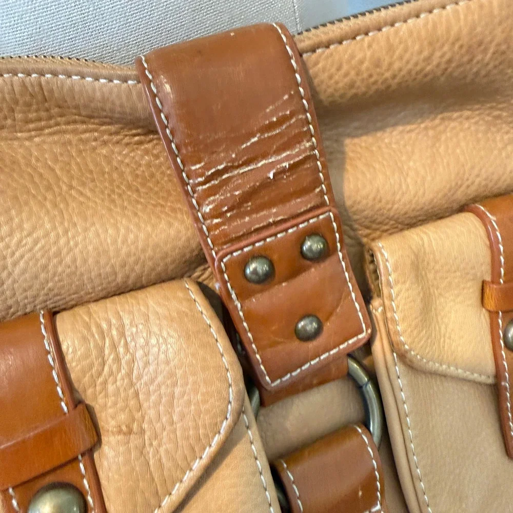 Luce Tan Pebbled Leather Crossbody Bag Multi Pocket Striped Strap Shoulder Bag